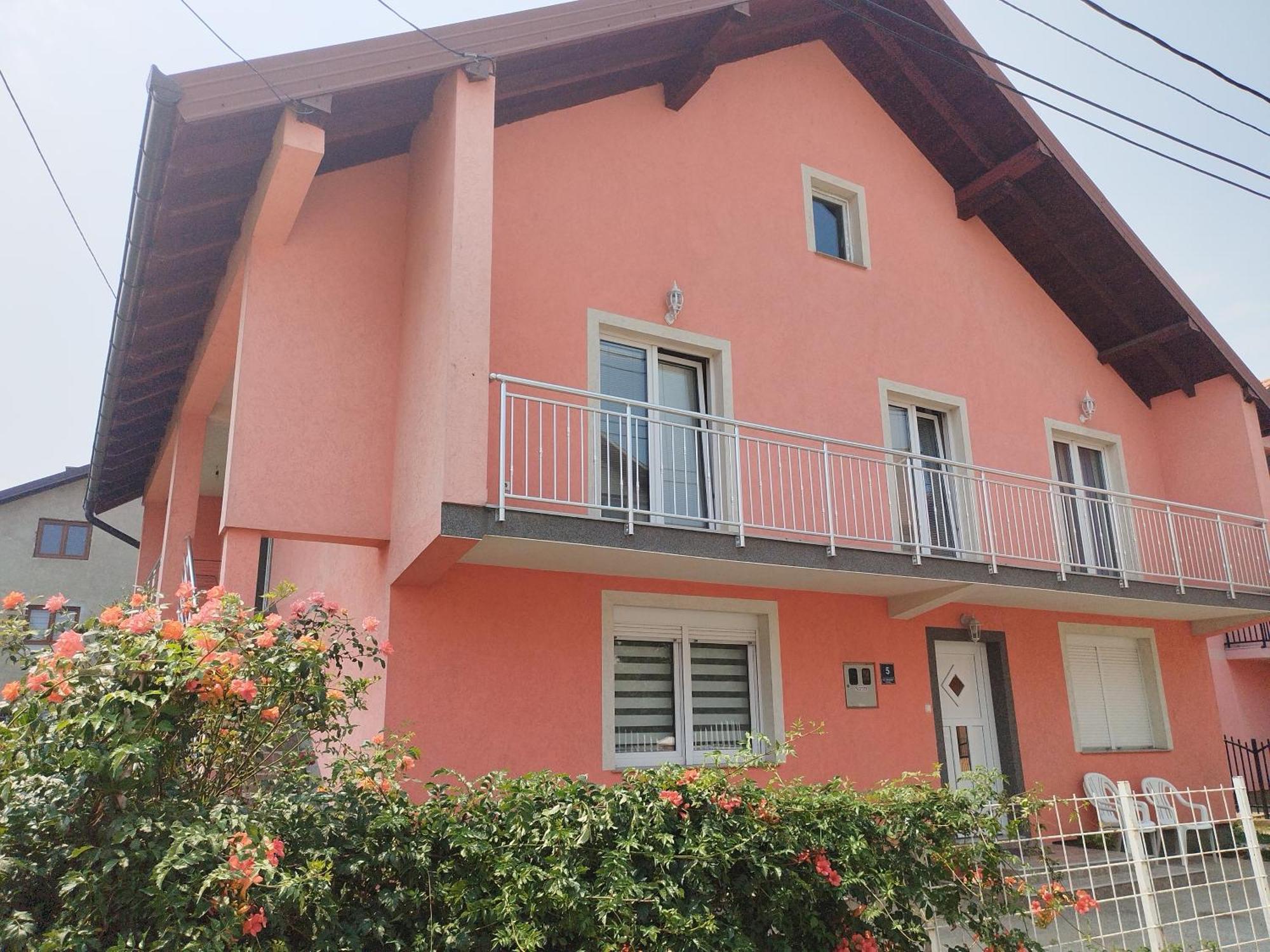 Apartman Leki Saraievo Exterior foto